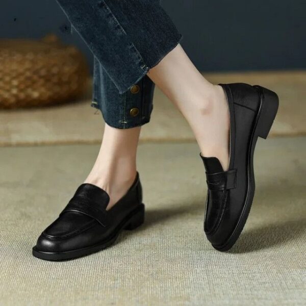 Mocassin en cuir souple pour femme